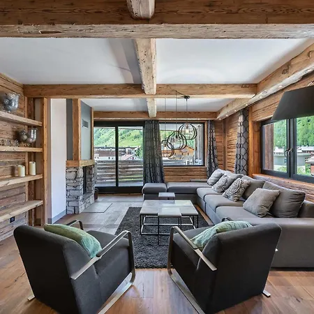 De Luxe Avec Sauna Et Terrasse Au Centre De - Fr-1-567-51 *
